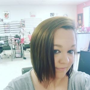 Meet your Posher, Vanessa